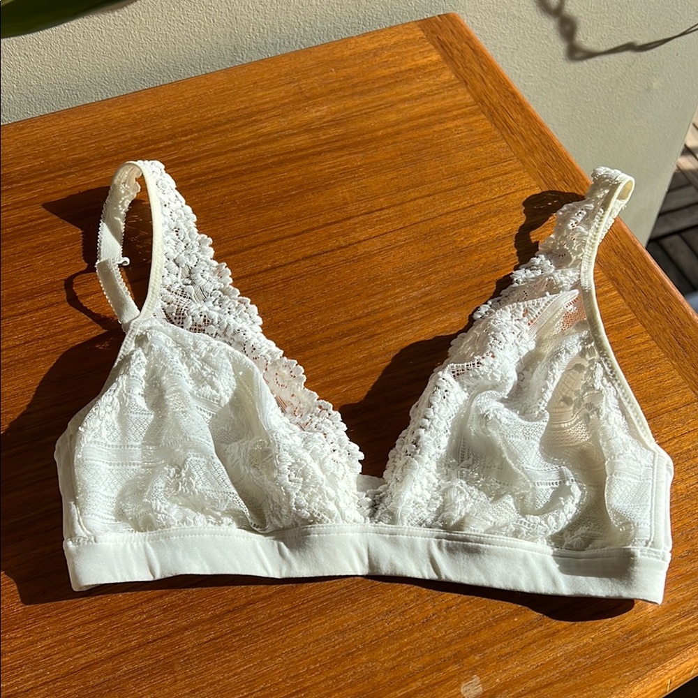 Wacoal White Lace Bralette